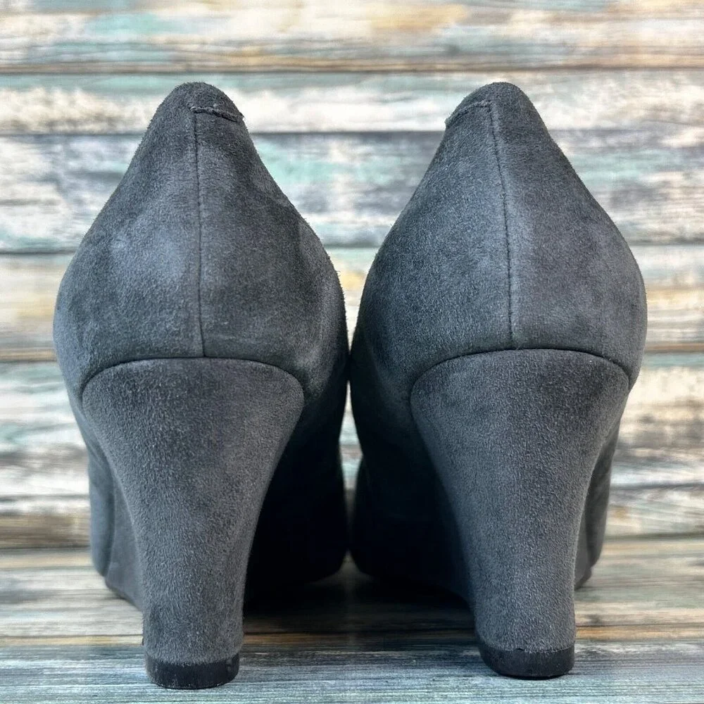 Vionic Camden Wedge Heel Pumps Shoes Womens Shoes Size 9.5M Gray Suede Round Toe